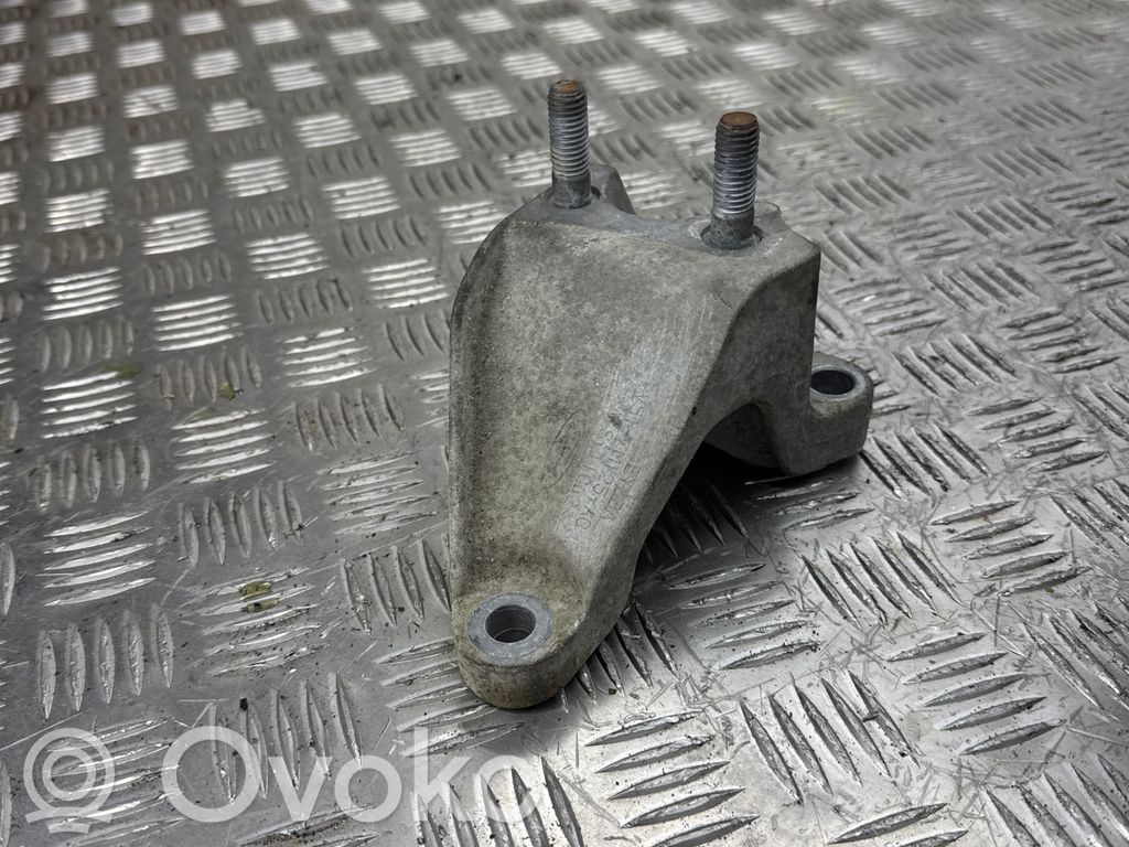 Ford Fiesta Gearbox mounting bracket 