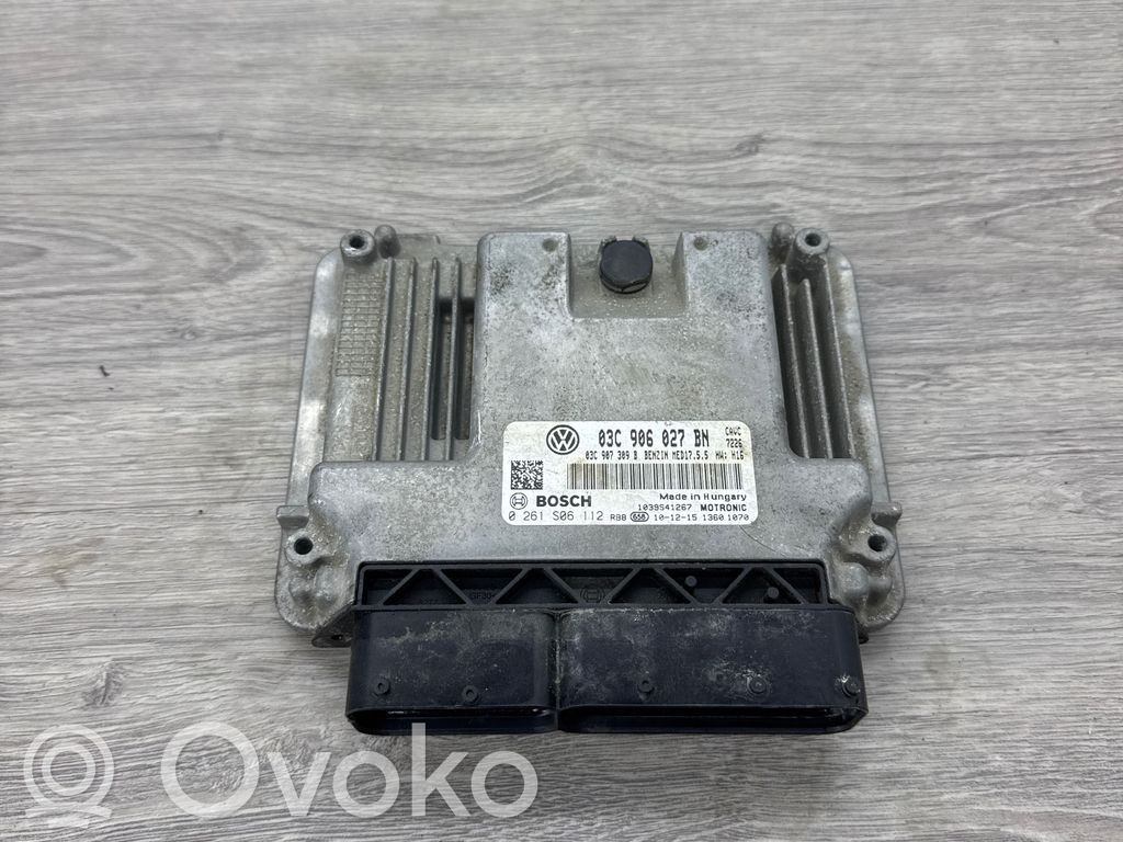 Volkswagen Touran II Engine control unit/module 