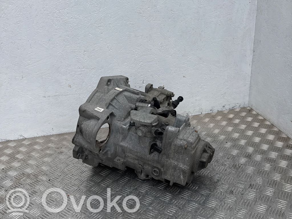 Mechaninė 6 pavarų dėžė   PTW