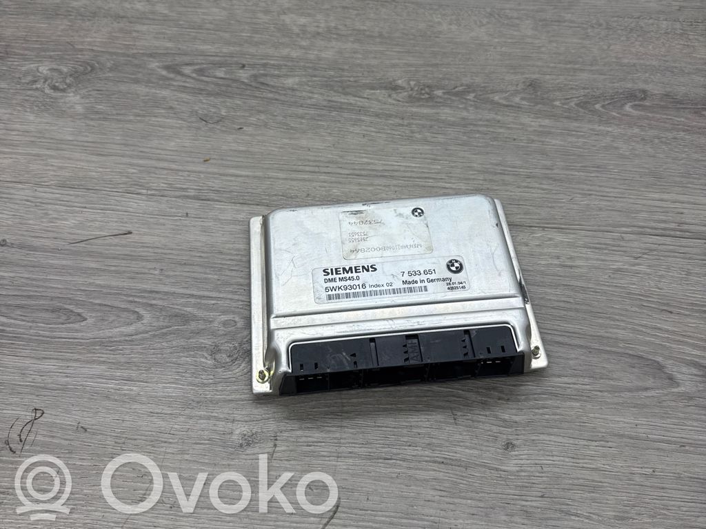 BMW 5 E60 E61 Engine control unit/module 