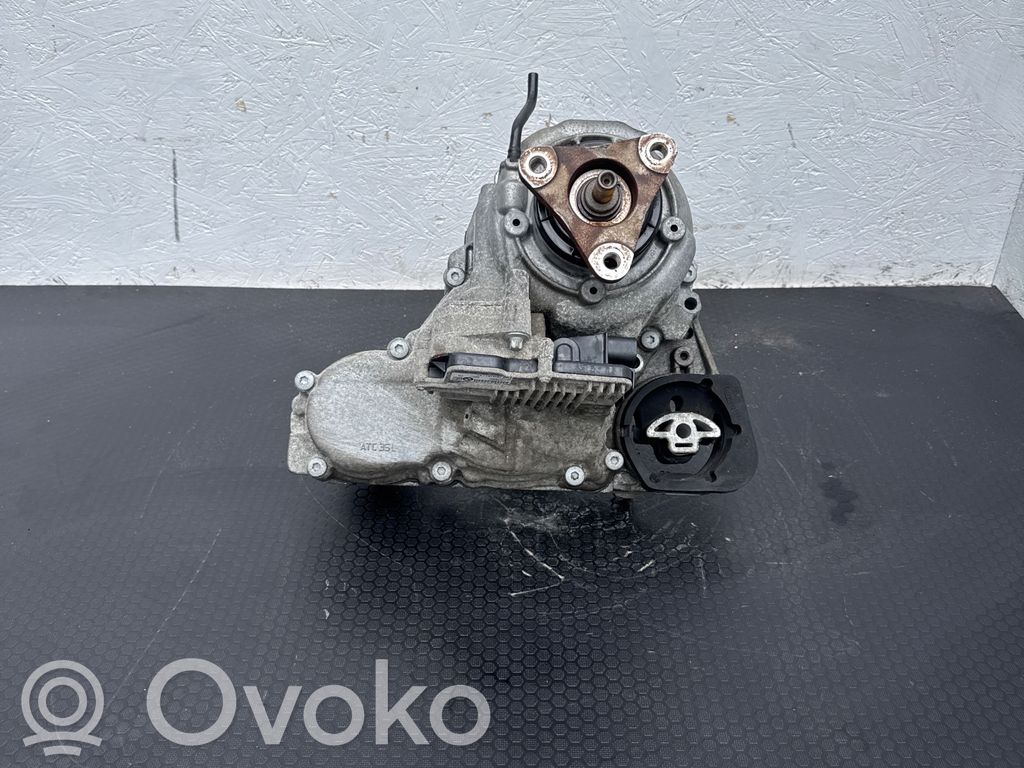 BMW 5 F10 F11 Skrzynia rozdzielcza / Reduktor 