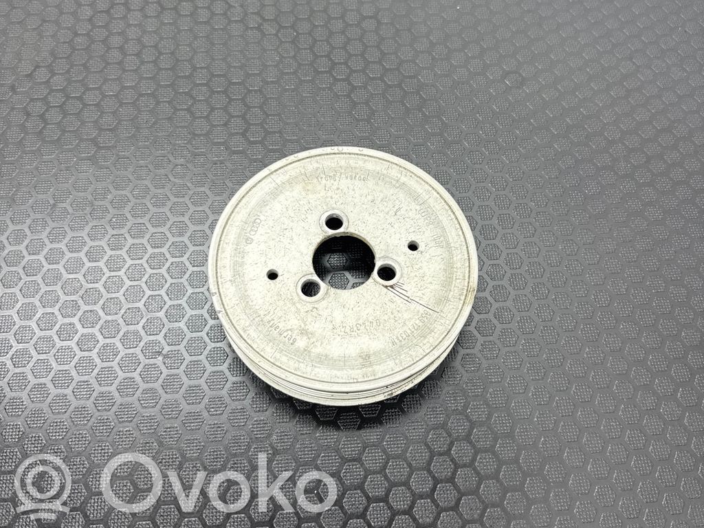 Audi A6 S6 C7 4G Vesipumpun vauhtipyörä 