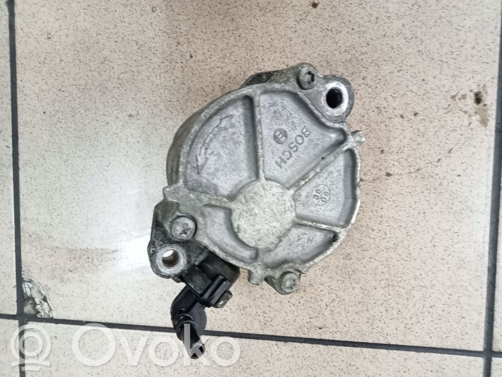 Peugeot 307 Vacuum pump 