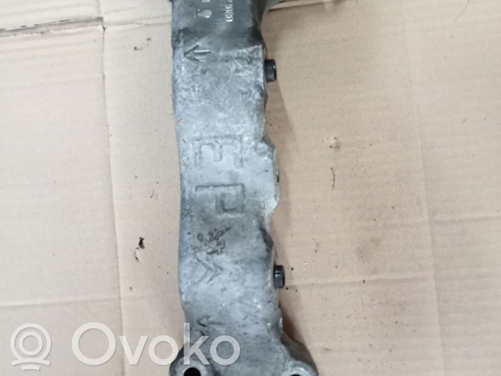 Peugeot 308 Engine mounting bracket 