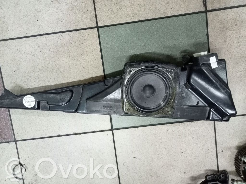 BMW 5 E39 Front door speaker 