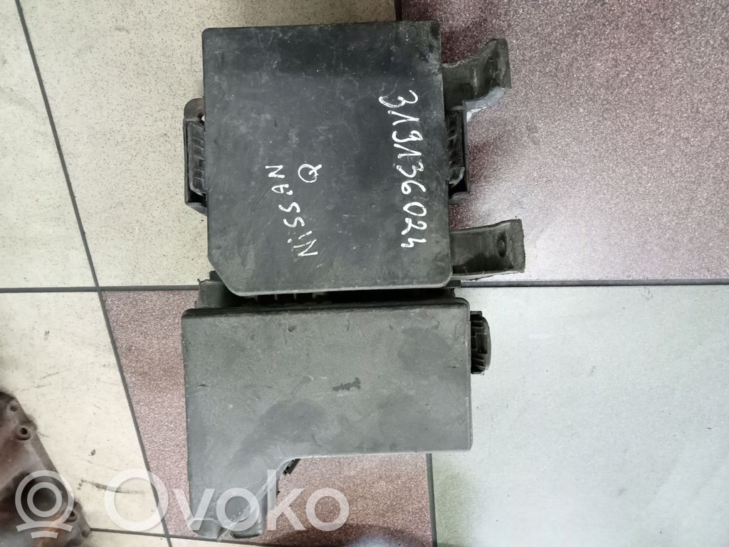 Nissan Qashqai Speedometer (instrument cluster) 