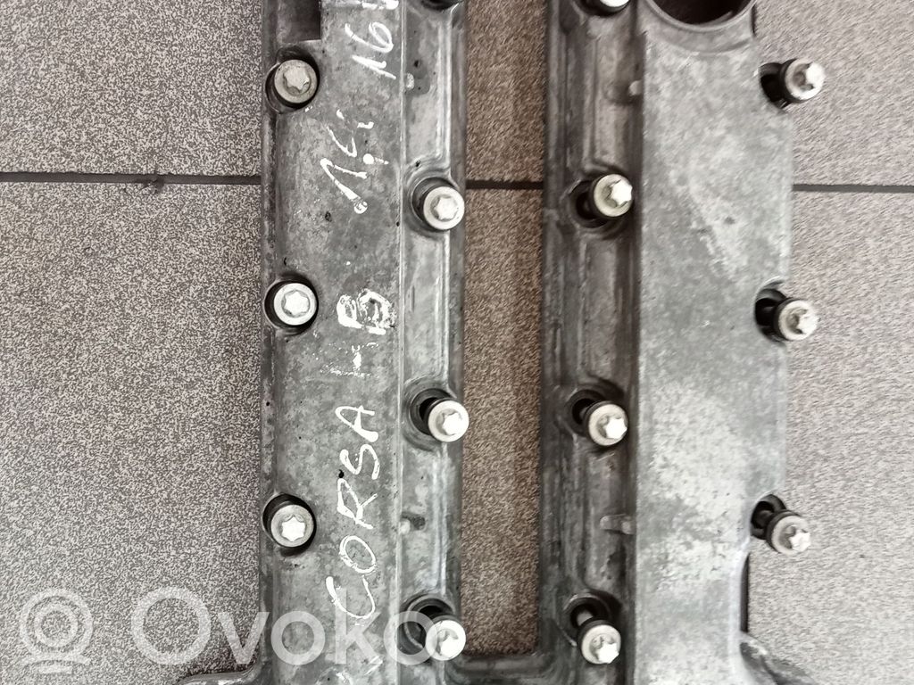 Opel Corsa B Venttiilikoppa 