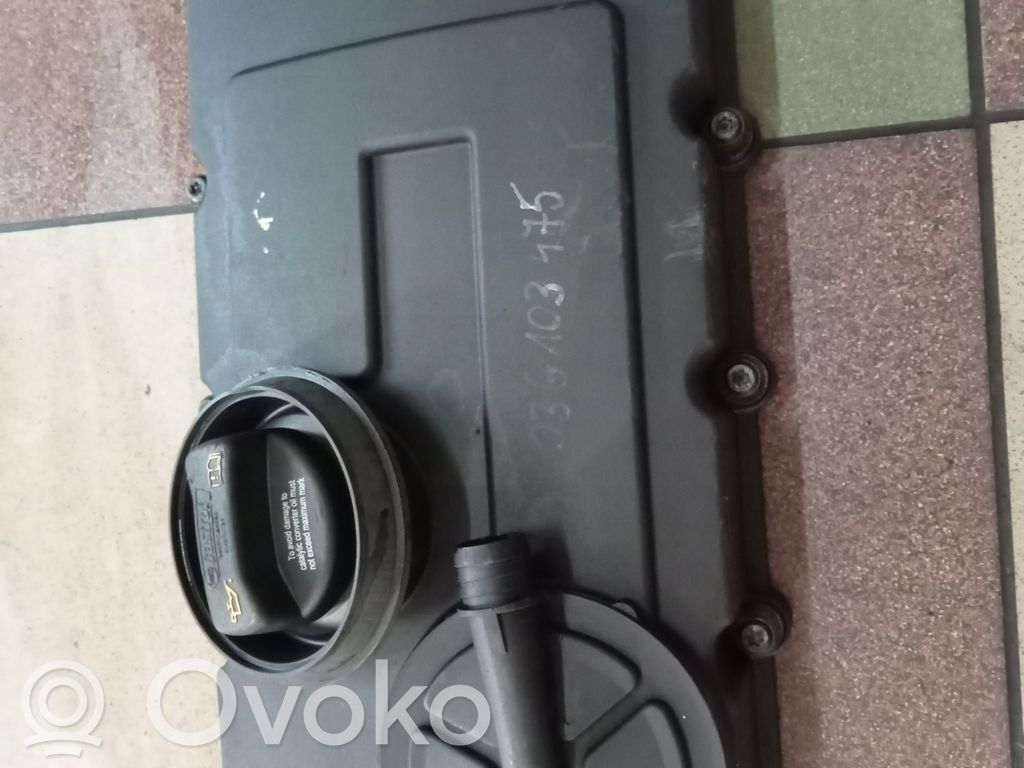 Audi A4 S4 B7 8E 8H Pokrywa zaworów 