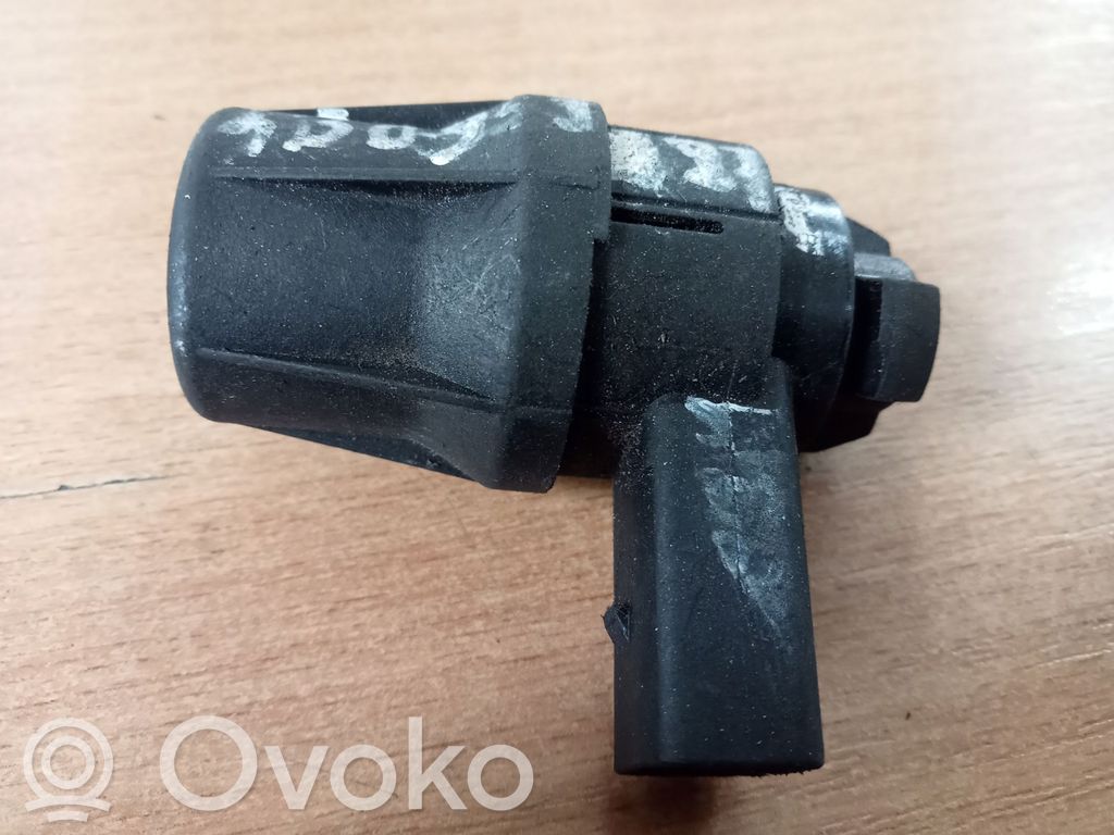 Volkswagen Phaeton Accelerator pedal position sensor 
