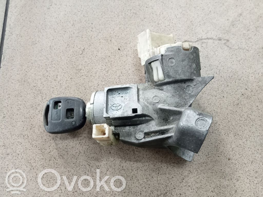 Toyota Yaris Virtalukko 