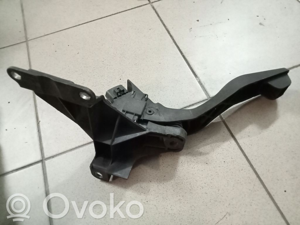 Ford Mondeo Mk III Педаль акселератора 