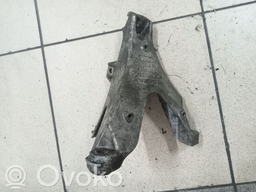Audi A4 S4 B7 8E 8H Engine mounting bracket 
