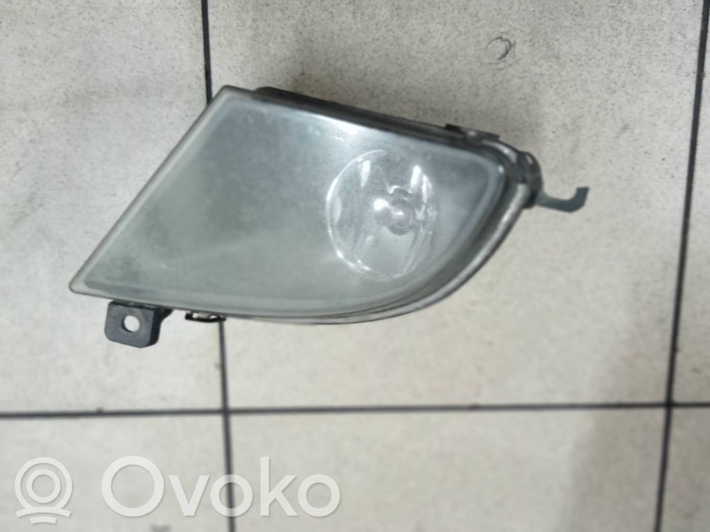 BMW 5 E60 E61 Etusumuvalo 