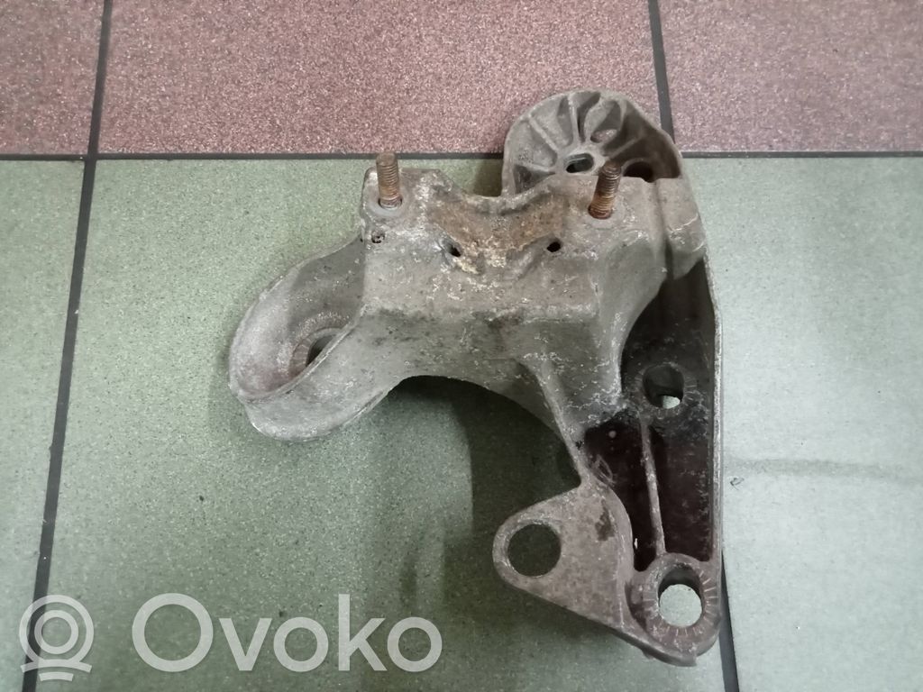Seat Exeo (3R) Suport motor 