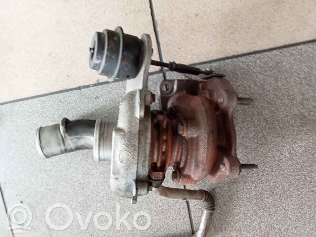 Opel Vivaro Turbina 