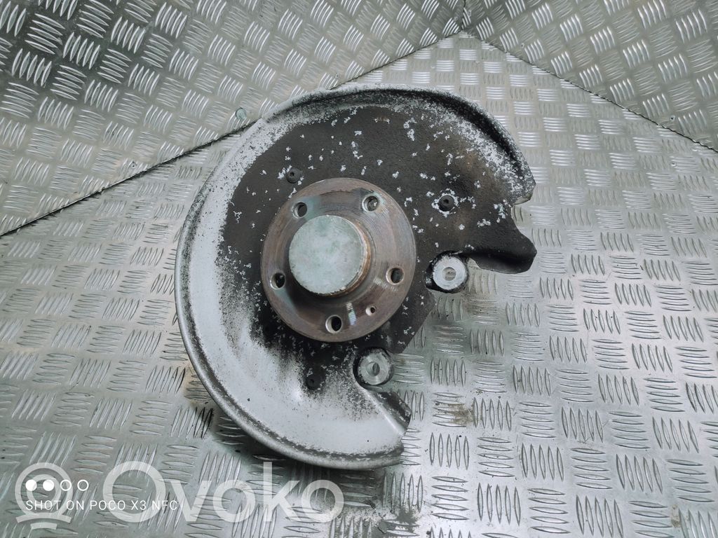 Audi A4 S4 B8 8K Cubo de rueda trasera 