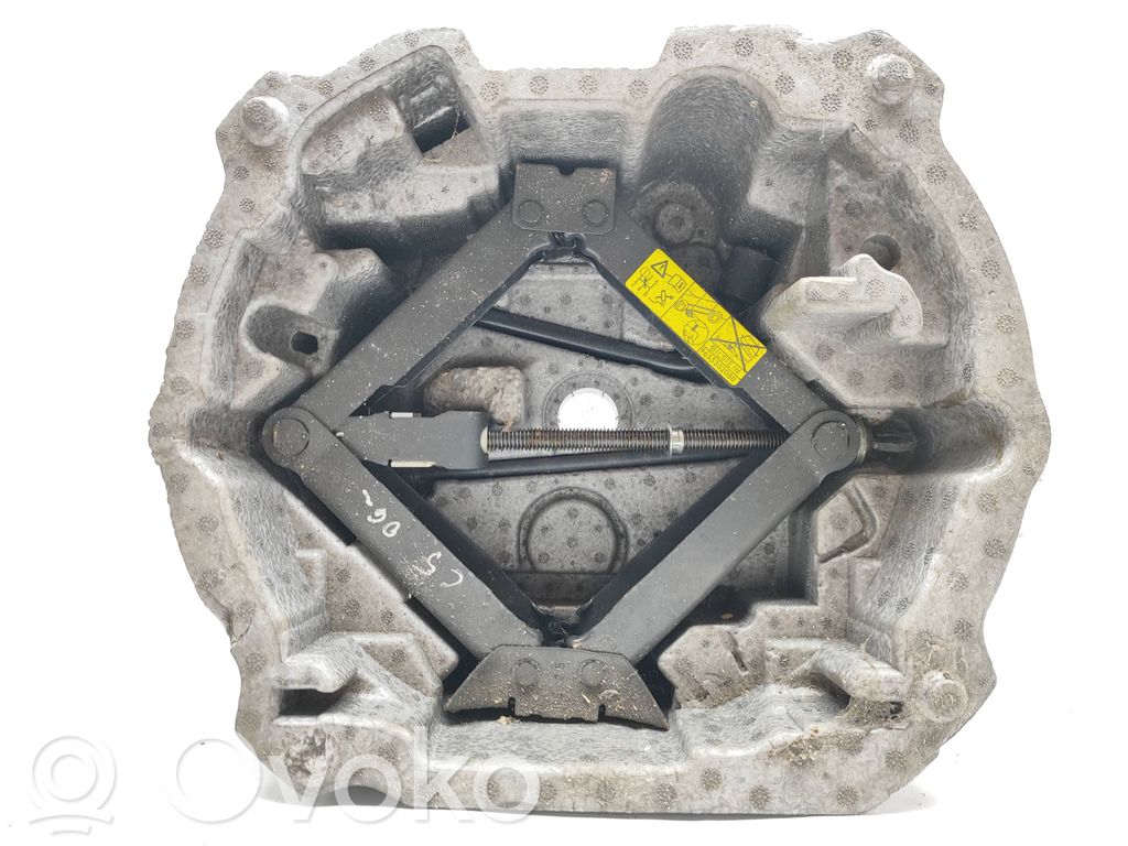 Citroen C5 Tool set 