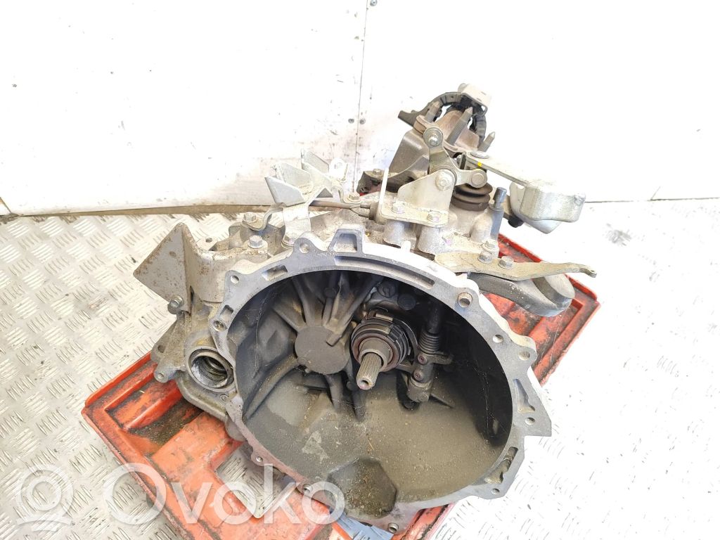 Mitsubishi Space Star Manual 5 speed gearbox 