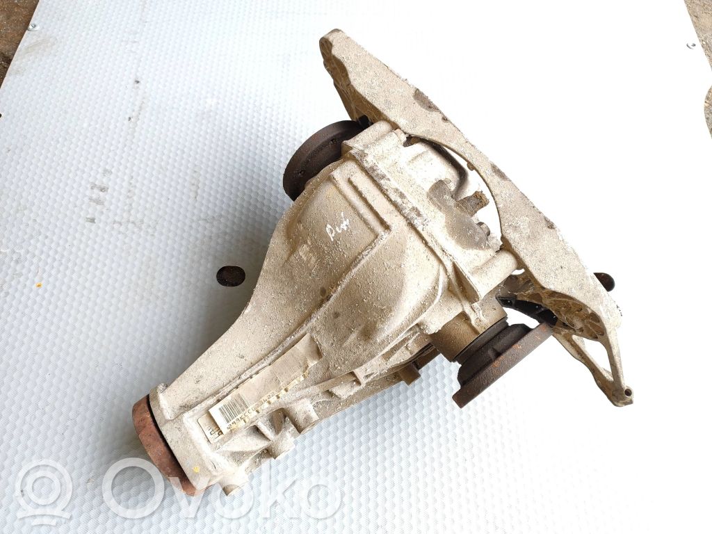 Audi A4 S4 B8 8K Galinis reduktorius 