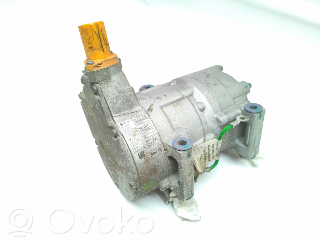Opel Astra L Kompresor / Sprężarka klimatyzacji A/C 