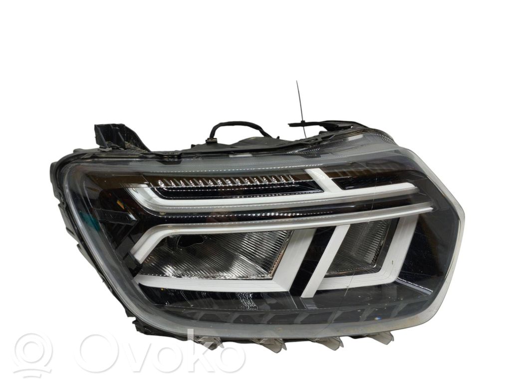 Dacia Duster II Scheinwerfer 