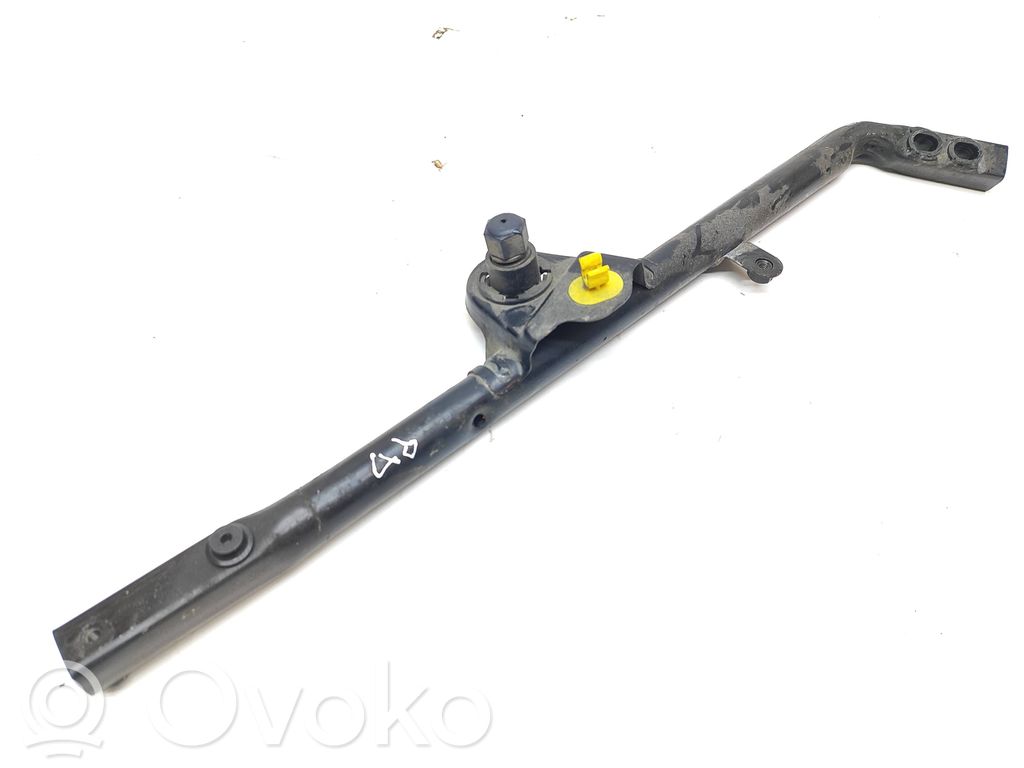 Chrysler Pacifica Support, fixation radiateur 
