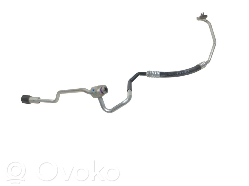 Audi A4 S4 B9 Wąż / Przewód klimatyzacji A/C 