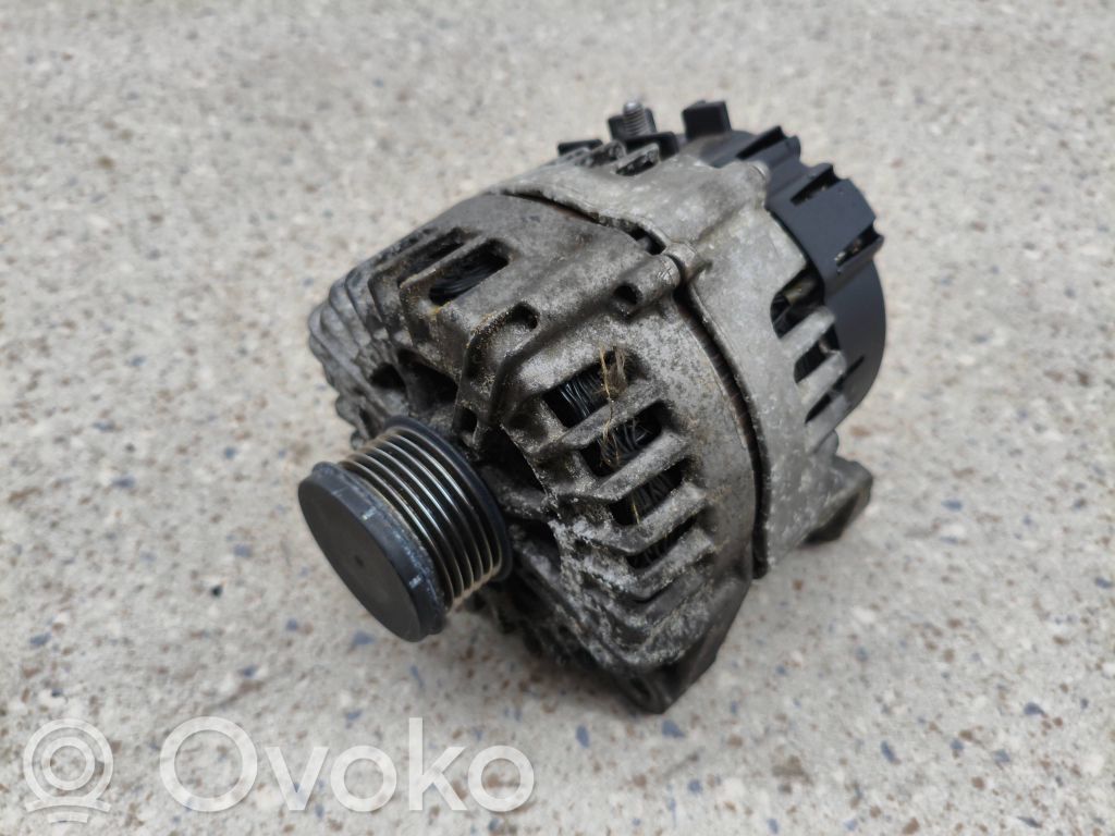 BMW 5 GT F07 Alternator 
