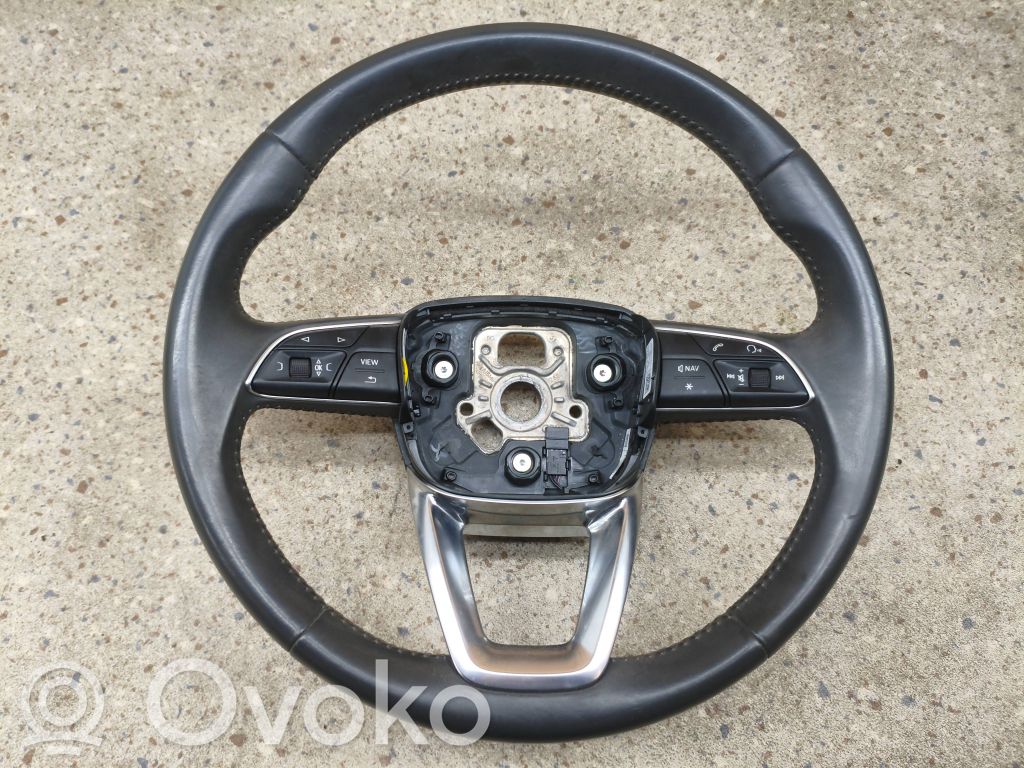 Audi Q7 4M Ohjauspyörä 