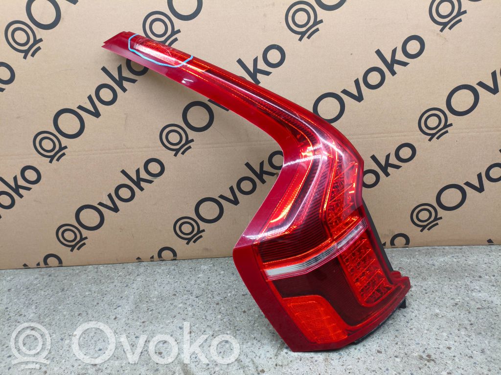 Volvo XC90 Lampa tylna 