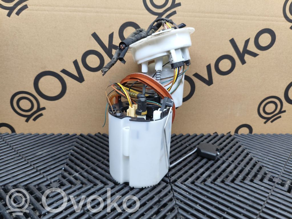 Audi A6 C7 Bomba interna de combustible 