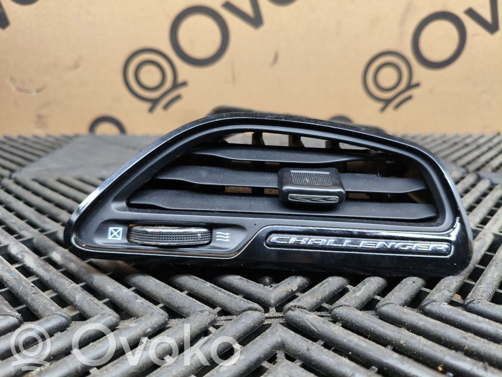 Dodge Challenger Grilă ventilație/ramă laterală bord 