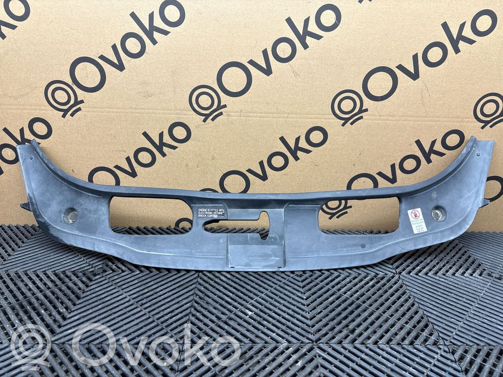 Porsche Panamera (970) Rivestimento della modanatura della chiusura del vano motore/cofano