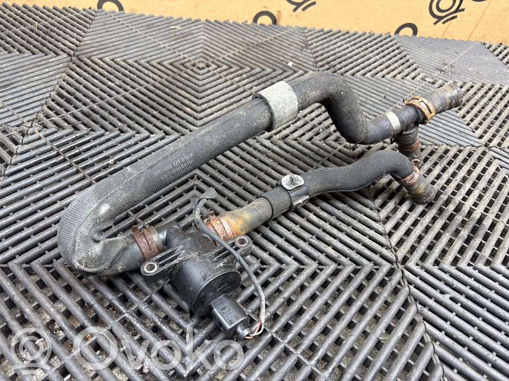 Audi A8 S8 D4 4H Pompă electrică auxiliară lichid de răcire/apă 