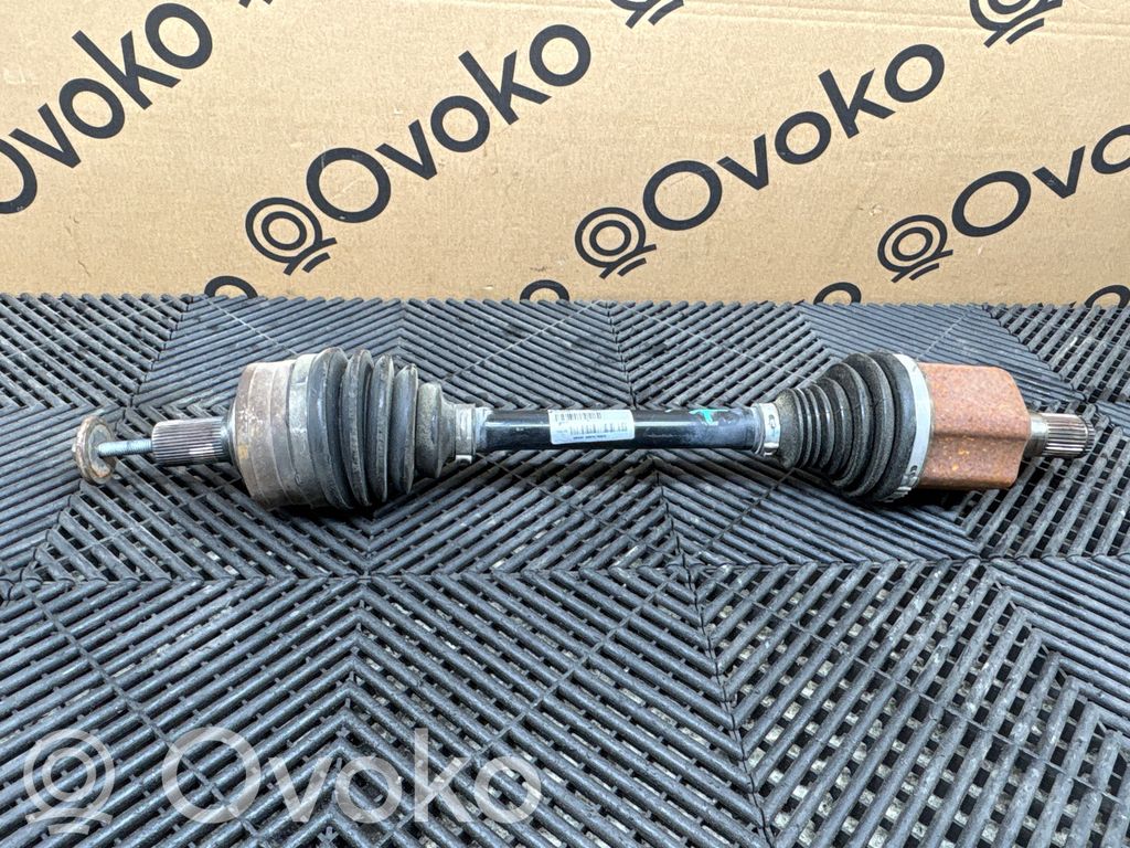 Etuvetoakseli   31437934,T180815,P50818716