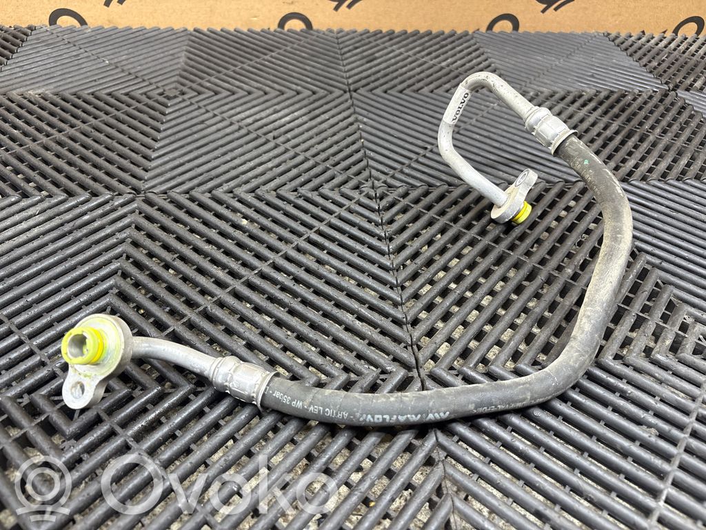 Volvo XC60 Conductă/furtun aer condiționat (A/C)