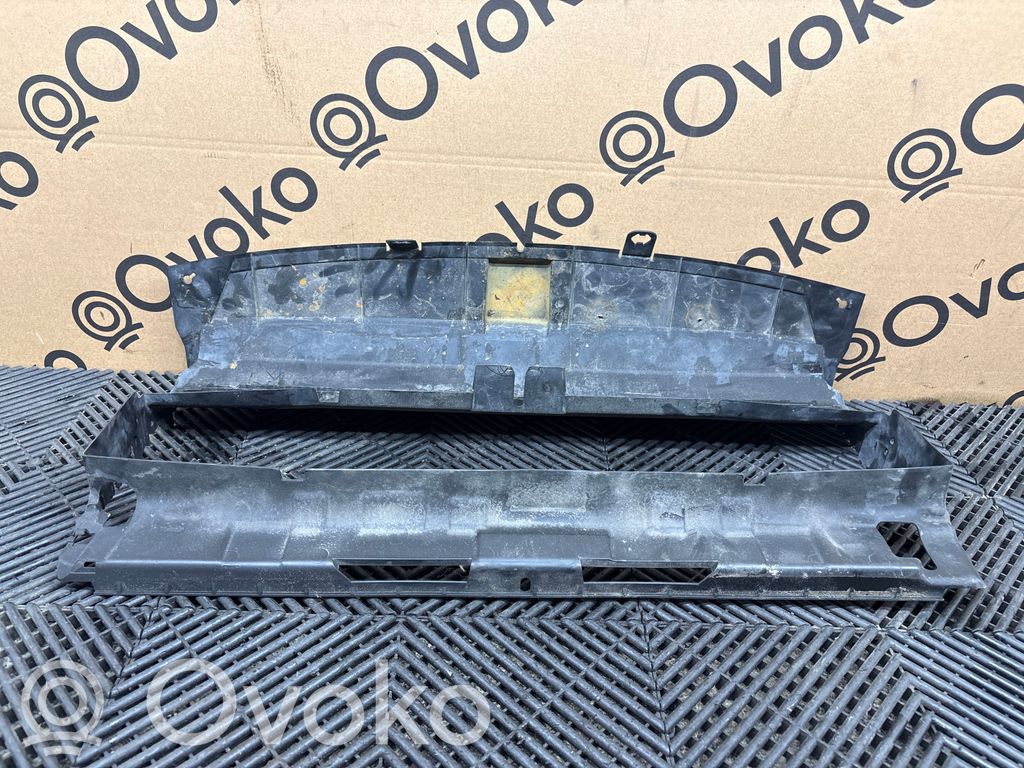 Porsche Macan (95B) Condotto d'aria intercooler