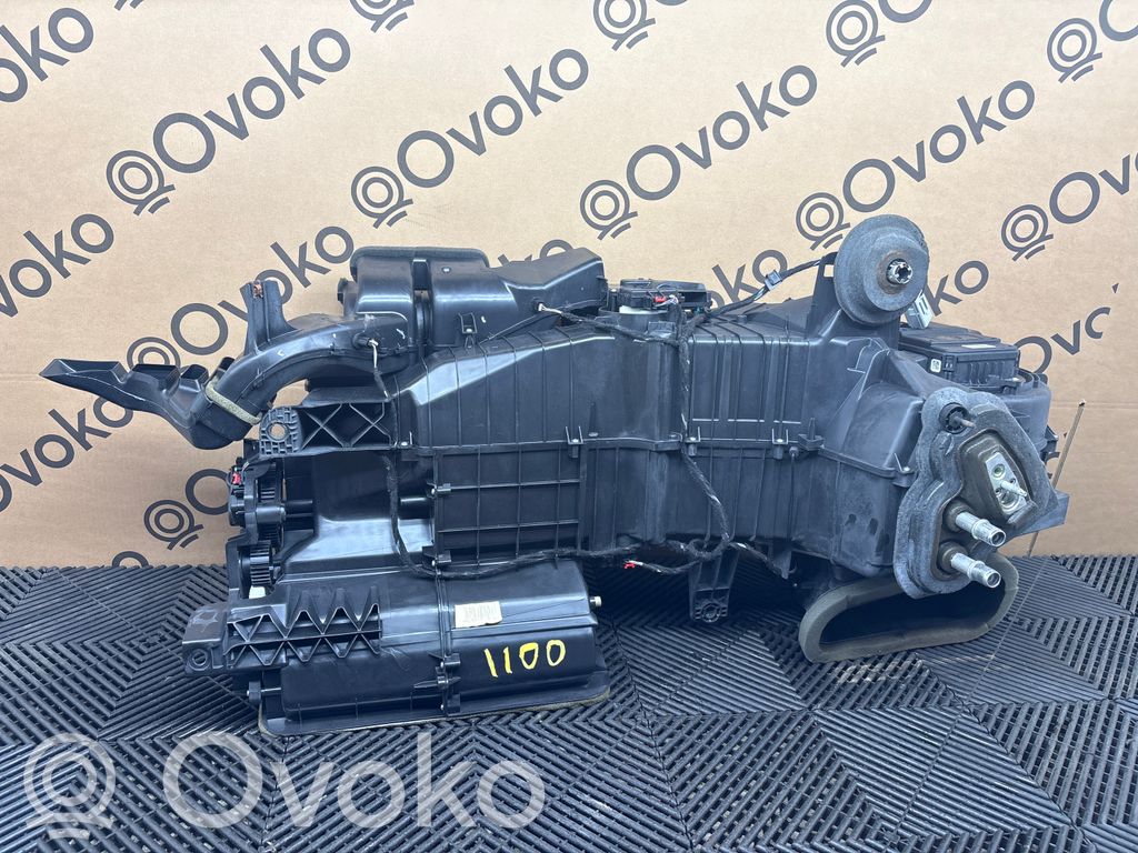 Ford F150 Sisälämmityksen ilmastoinnin korin kokoonpano