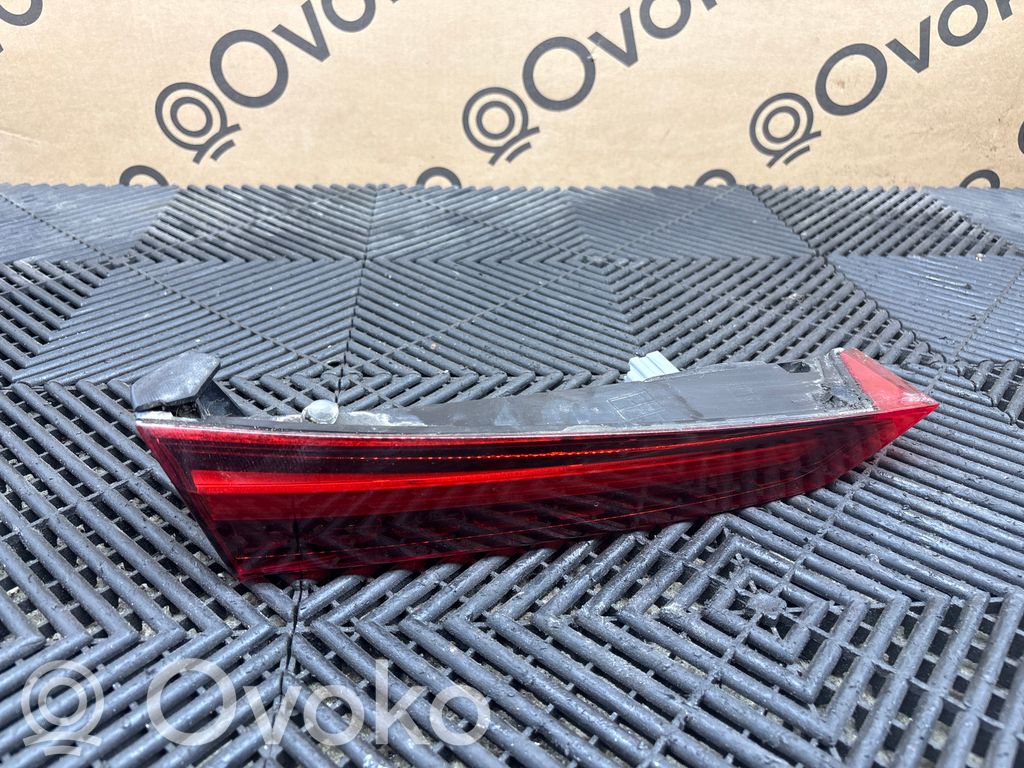 Volvo S60 Takaluukun takavalot 