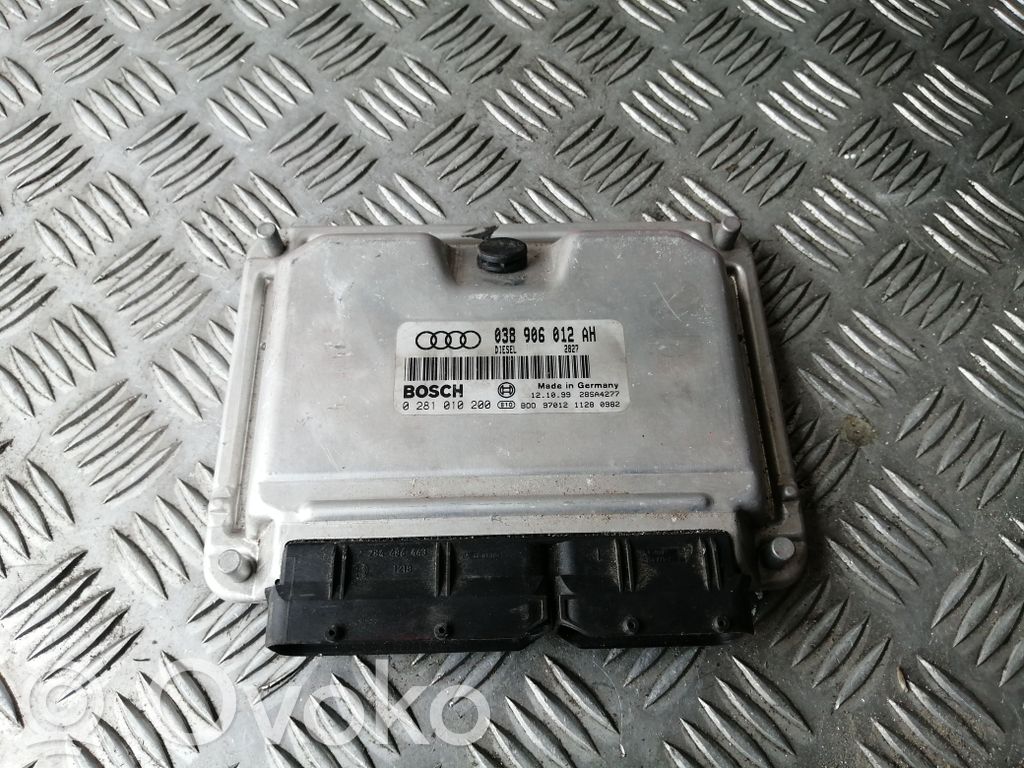 Audi A4 S4 B5 8D Engine control unit/module 