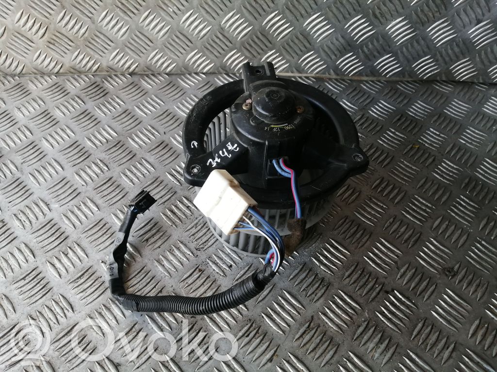 Toyota Yaris Ventilator aerotermă 