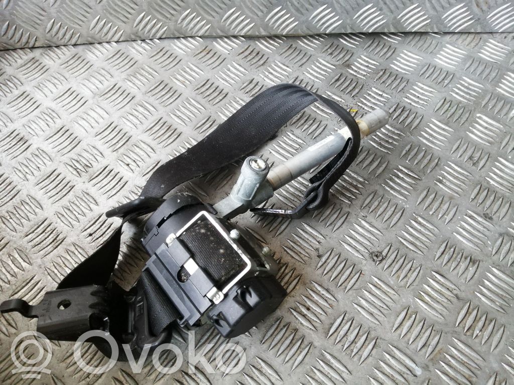 Volvo V70 Cinturón trasero 