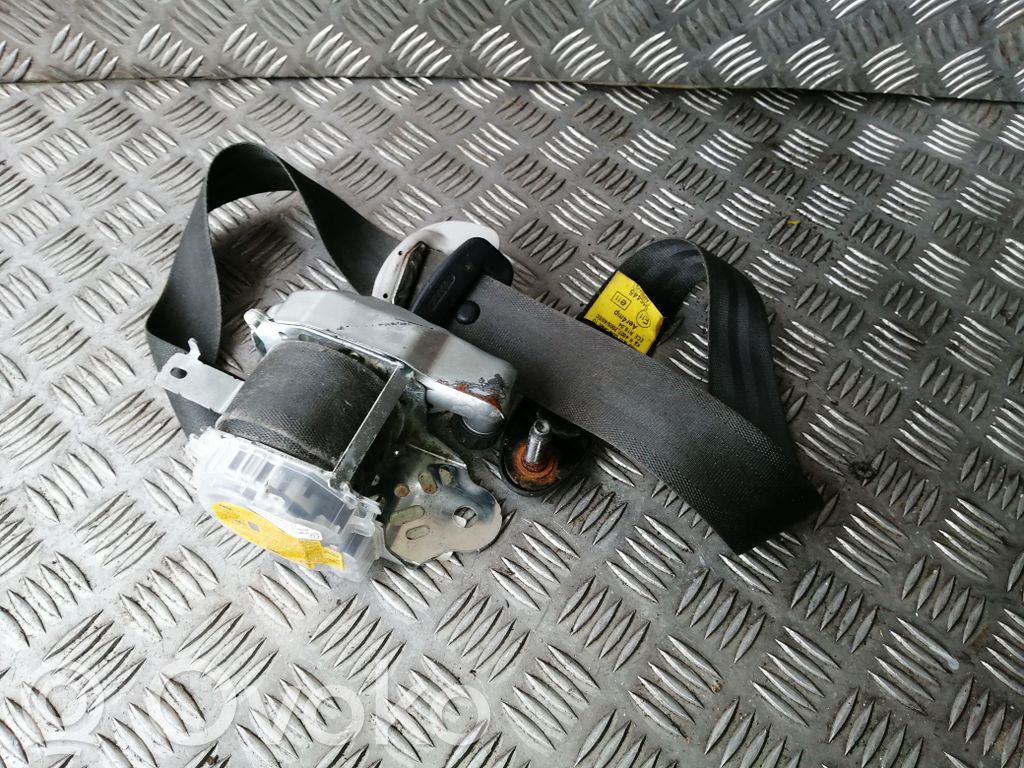 Hyundai i30 Cinturón delantero 