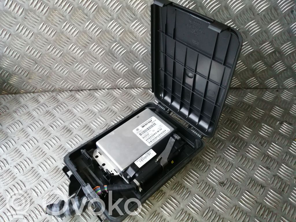 Volkswagen PASSAT B5 Gearbox control unit/module 