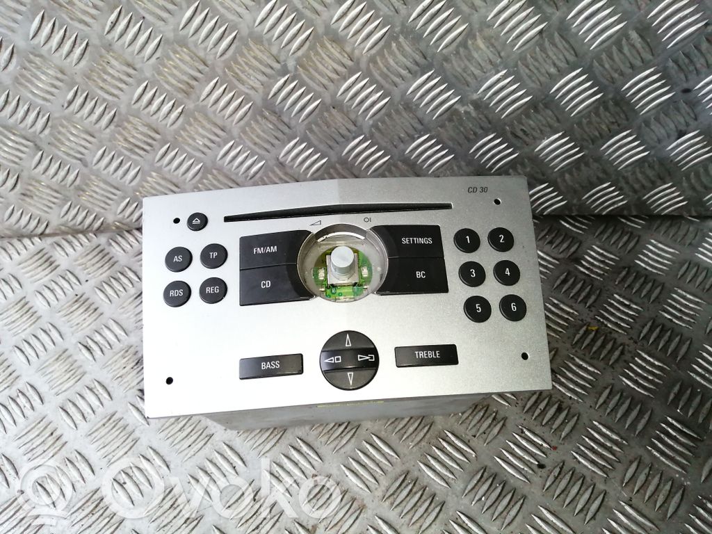 Opel Astra H Radio/CD/DVD/GPS head unit 