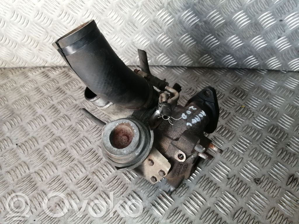 Toyota Corolla Verso AR10 Turbina 