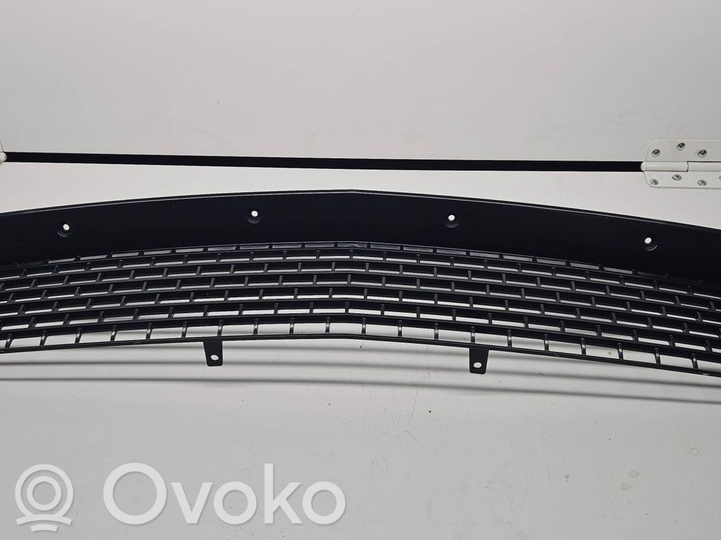 Dodge Challenger Front bumper upper radiator grill 