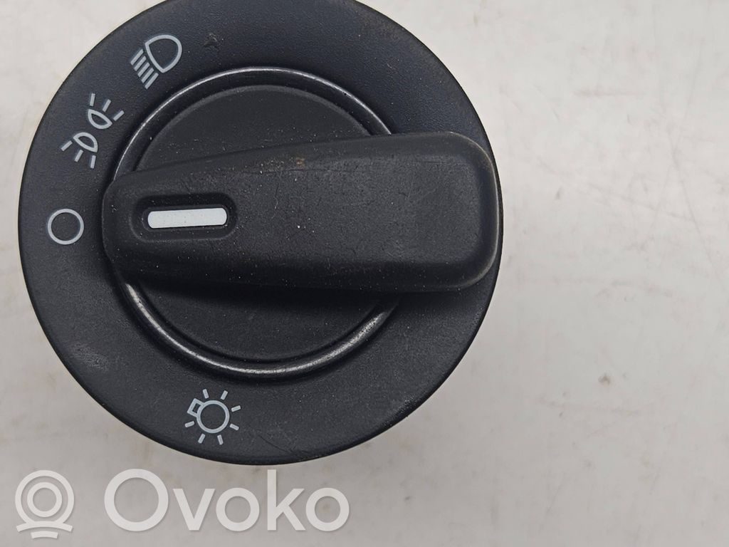 Dodge Grand Caravan Light switch 