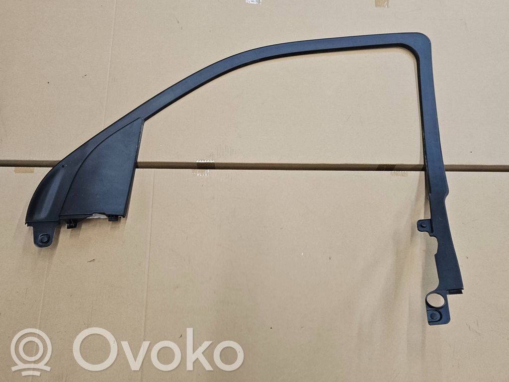 Dodge RAM Listwa szyby czołowej / przedniej 