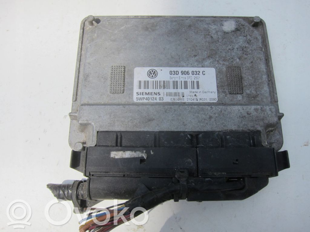Engine control unit/module   5WP4012403,03D906032C